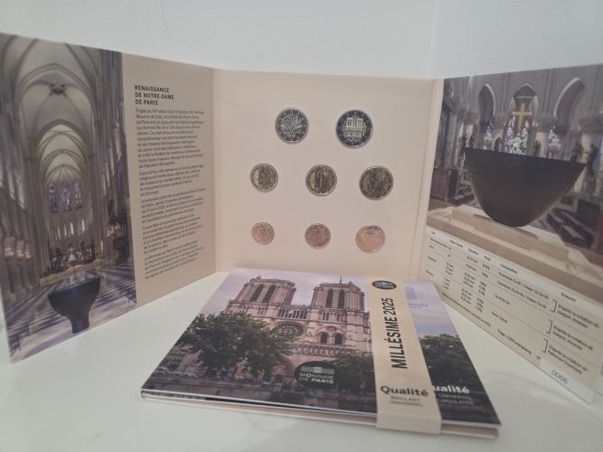 Coffret Bu Euros France 2025 Notre Dame de Paris avec Commémorative !